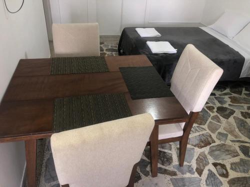 Apartamento cómodo en laureles , céntrico y bien ubicado Apto 301, Medellín (Foto 10)