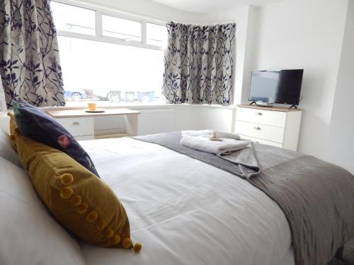 Modern, well located en-suite rooms with parking - Orbitat Accommodations in Cambridge