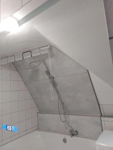 Rooftop Apartmens Ulm - komfortable neue Gemeinschaftsunterkunft im Herzen von Ulm - Raum 2 Rooftop Apartmens Ulm - komfortable neue Gemeinschaftsunterkunft im Herzen von Ulm - Raum 2