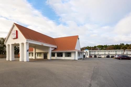 Baymont by Wyndham Jacksonville Airport