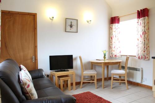 New Inn Lane Holiday Cottages - image 12