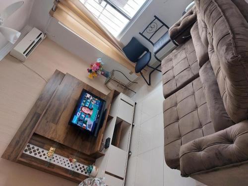 과루자 Apto em Enseada, 200 metros praia - 2 quartos com ar condicionado - 6 hospedes 4성급 싱글룸 수영장