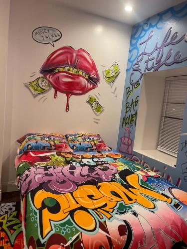Art Deco Graffiti Suite - image 12