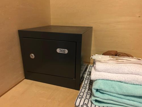 Twin Room image 3