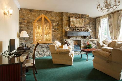 Pusat perniagaan, Old Weir Lodge in Killarney