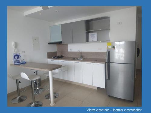 One-Bedroom Apartment image 8