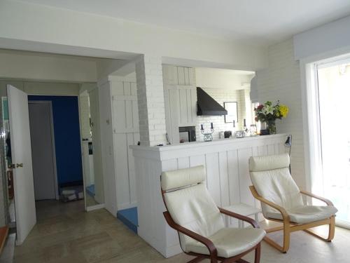 Apartment image 3