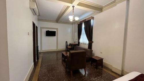 Junior Suite image 10