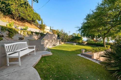 Malibu Secluded Escape Ocean View Zen House