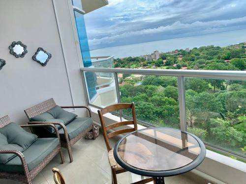 Alentours, Amazing Ocean View Luxury Condo in Coronado Panama in Playa Coronado