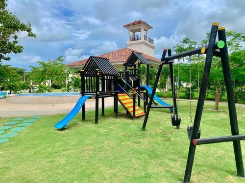 aire de jeux pour enfants, Amazing Ocean View Luxury Condo in Coronado Panama in Playa Coronado