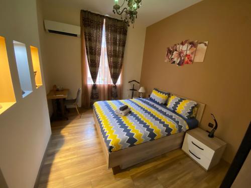Cozy apartment in downtown Sofia - Tsar Samuil Street, Sofia