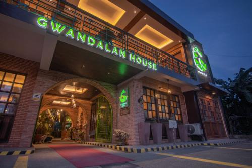 423928037 Gwandalan House
