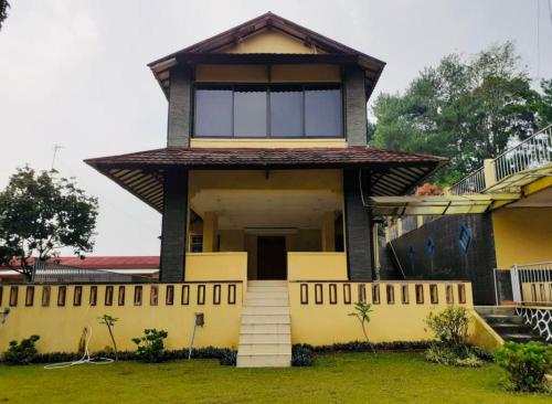 Villa Mawar Bumi Citeko