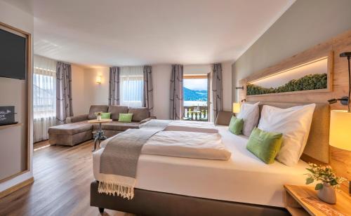 Superior Panorama Double Room with Balcony