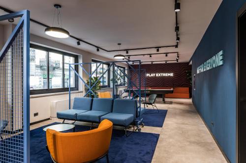 Bar/Lounge, CX Turin Marconi near Parco Del Valentino