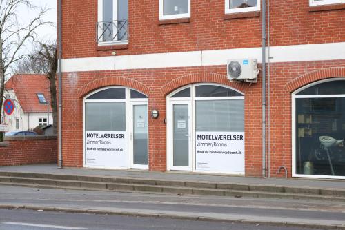 Exterior view, Motel Sindal in Sindal
