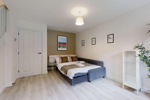 Oakwell View - Modern 3 Bed Home in Barnsley