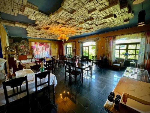 HARABURDI® Recyclart Hotel in 斯維塔維