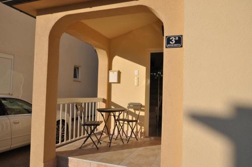  Apartments Villa Ivva in Podaca