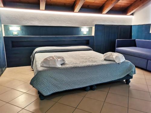Suite, junior
