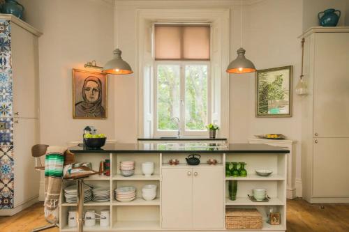 TREE HOUSE Celebrity Residence in Notting Hill - image 12