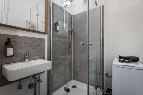Super Zentral super schöner Altbau in Moabit Rostockerstraße im Herzen von Berlin für bis zu 6 Personen, Berlin (photo 7)