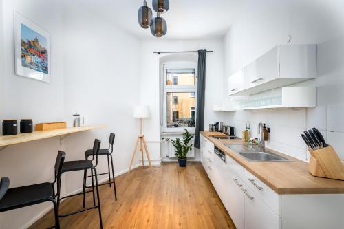 Super Zentral super schöner Altbau in Moabit Rostockerstraße im Herzen von Berlin für bis zu 6 Personen, Berlin (photo 4)