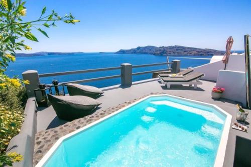 Luxury Santorini Villa Hidden Gem Villa Private Pool Sea Caldera View 1 BDR Oia