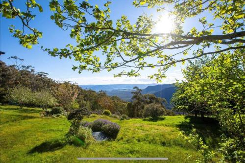 Panoramic Mountain view house on 7ha of lands