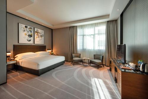 room detail thumbnail 1