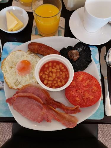 The Mayfair – Weymouth