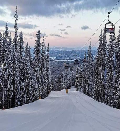 สภาพแวดล้อมโดยรอบ, Royal Plaza Apartments Borovets in โบโรเวต