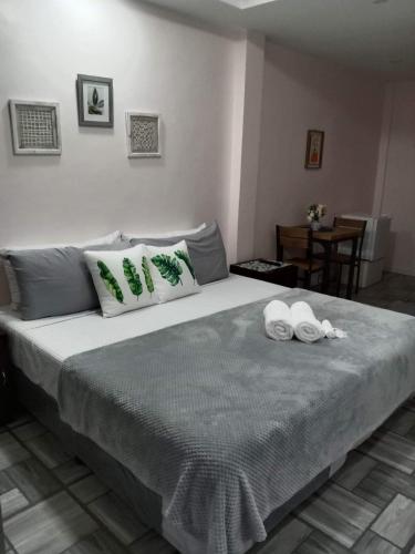Point Gate Inn Room Type - King Room