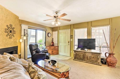 Idyllic Scottsdale Condo with Pool - Walk to Old Town - image 6