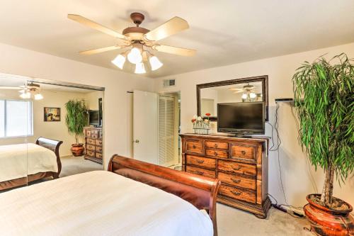 Idyllic Scottsdale Condo with Pool - Walk to Old Town - image 13