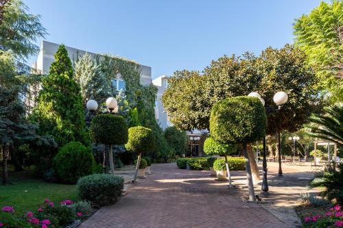 Hotel Checkin Valencia Ciscar