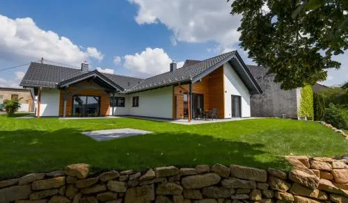 Staufenberg Chalets in Berschweiler, Deutschland