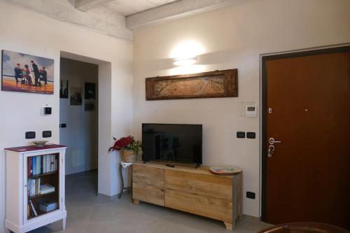 Naviglio Grande In Villa Milano, Mediolan (zdjęcie 11)