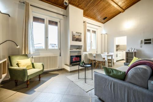  B24 Attico con Free WiFi & Parking - vicino a Bologna Fiera, Lugo Hospital Villa Maria, Ravenna in Massa Lombarda