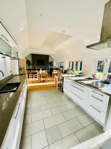 ห้องครัว, เดอะ ธอร์ป เกสต์เฮาส์ (The Thorpe Guesthouse) in ฮันส์แตนตัน