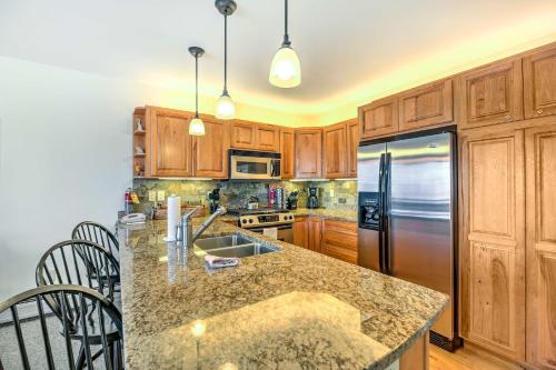 Ski-in and Ski-out Luxury Condo at Jay Peak Resort! - image 11