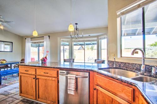 Tucson Hideaway Near Hiking and Biking! Tucson Hideaway Near Hiking and Biking!