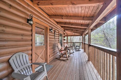 Inviting Sevierville Cabin with Deck and Hot Tub!