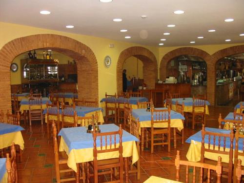 HOSTAL-RESTAURANTE EL PAISANO