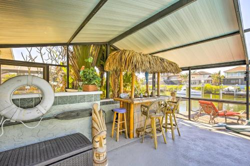 Tropical Apollo Beach House with Heated Pool and Dock! in Apollo Beach