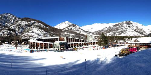 Campo Smith Apartments - Accommodation - Bardonecchia