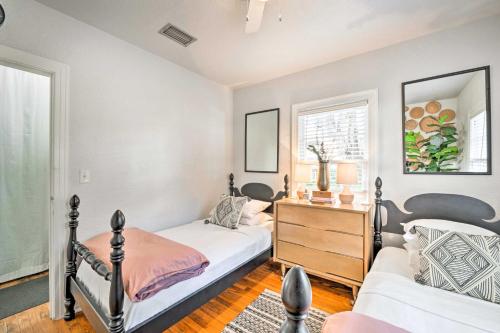 Downtown Winter Garden Cottage with Yard! - image 33