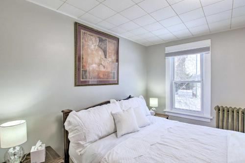 Two Rivers Thiede House - Walk to Lake Michigan! Two Rivers Thiede House - Walk to Lake Michigan!