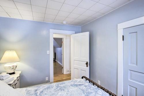 Two Rivers Thiede House - Walk to Lake Michigan! Two Rivers Thiede House - Walk to Lake Michigan!